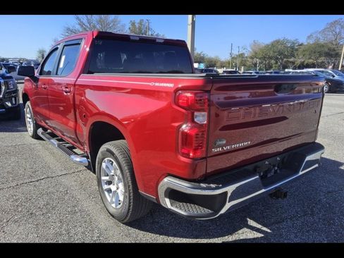 Used 2023 Chevrolet Silverado 1500 LT RWD image 4