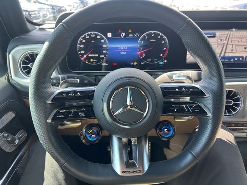 Certified 2025 Mercedes-Benz G 63 AMG 4MATIC image 18