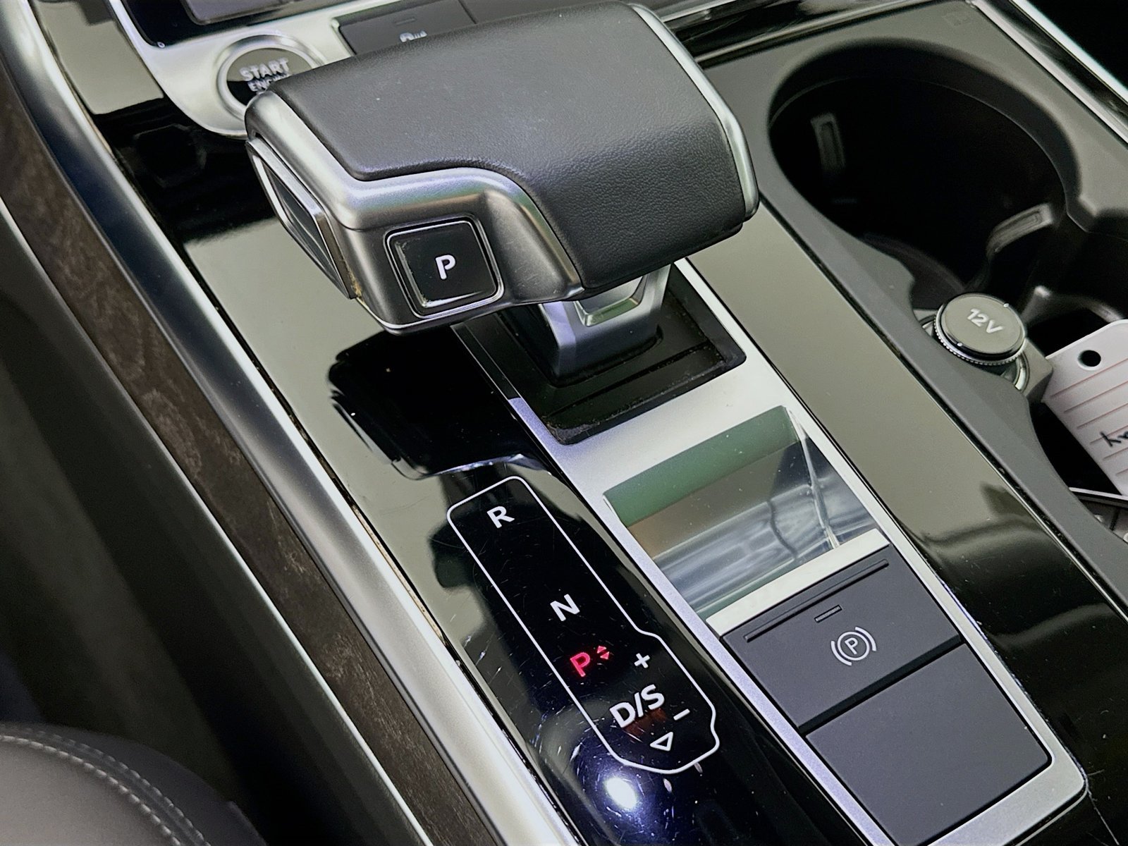 Certified 2022 Audi Q8 Premium AWD/4WD image 28