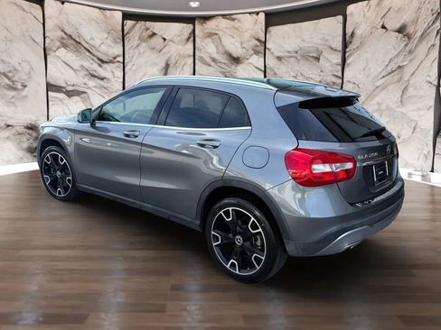 Used 2019 Mercedes-Benz GLA 250 w/ Premium Package image 2
