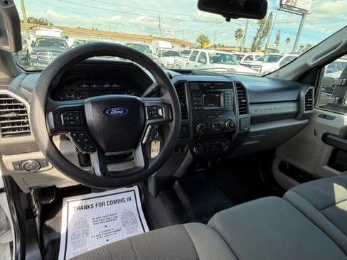 Used 2017 Ford F250 XL w/ Power Equipment Group image 15