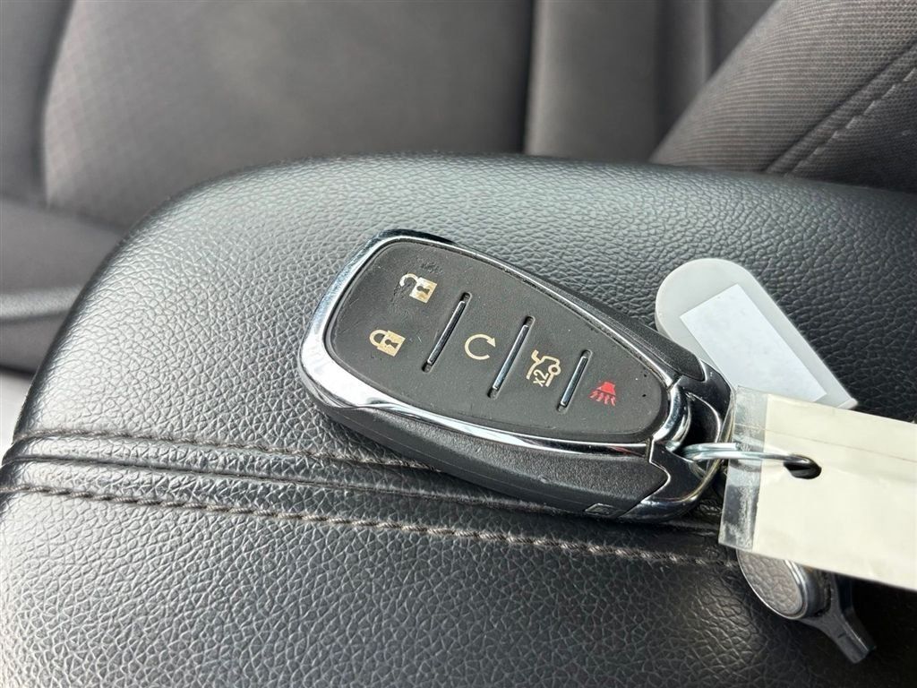 Used 2024 Chevrolet Malibu LT FWD image 27