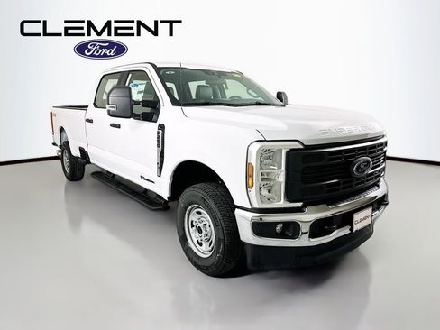 New 2026 Ford F250 XL w/ XL Chrome Package AWD/4WD image 3