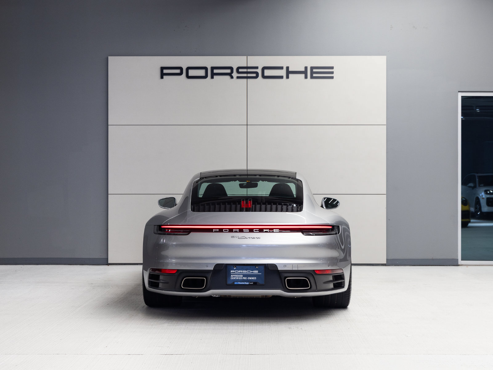 Certified 2022 Porsche 911 Carrera RWD image 6