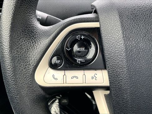 Used 2017 Toyota Prius Two w/ Prius Two Safety Plus Package image 17