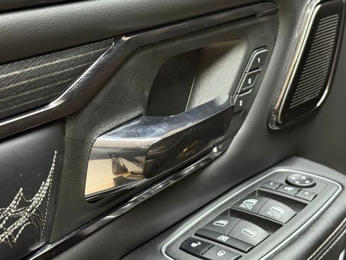 Used 2024 RAM 1500 Limited image 24