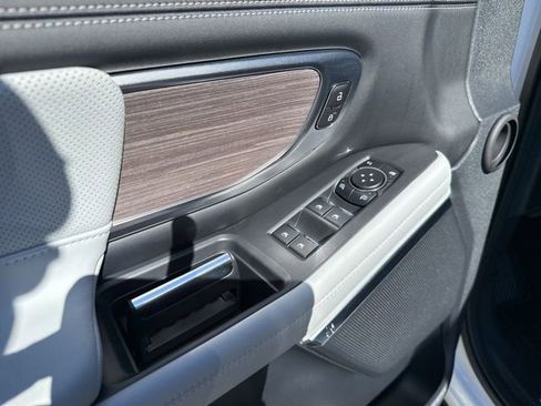 New 2026 Ford Expedition Max Platinum image 28