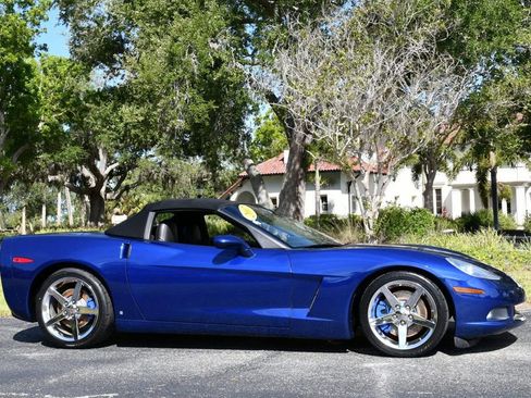 Used 2007 Chevrolet Corvette Convertible w/ Preferred Equipment Group RWD image 41