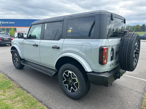 New 2026 Ford Bronco Outer Banks AWD/4WD image 12