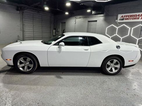 Used 2021 Dodge Challenger SXT RWD image 2