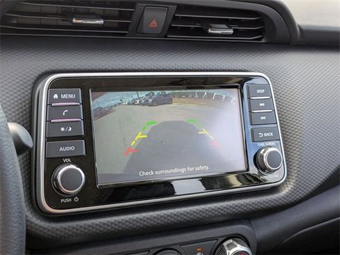 New 2025 Nissan Kicks Play S image 21