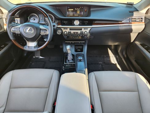 Used 2017 Lexus ES 350 350 Premium Package image 35