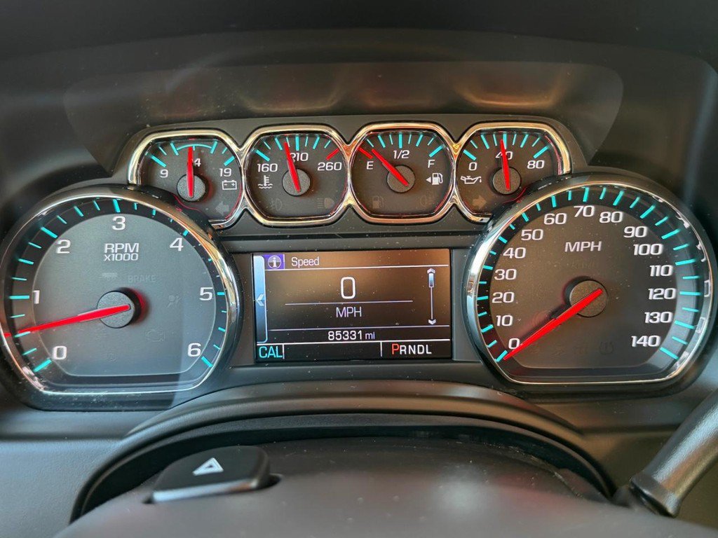 Used 2017 GMC Yukon XL SLE w/ Enhanced Driver Alert Package RWD image 30