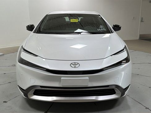 New 2026 Toyota Prius Plug-In Hybrid image 2
