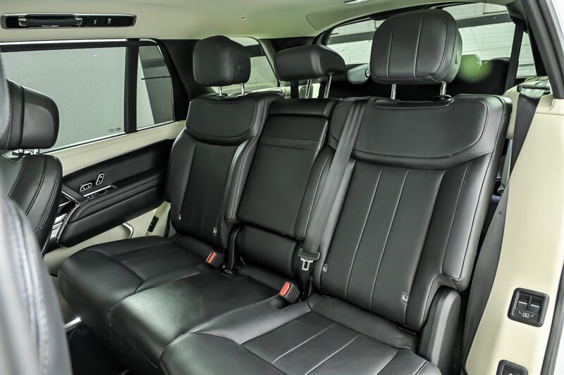 Used 2022 Land Rover Range Rover Long Wheelbase SE AWD/4WD image 19