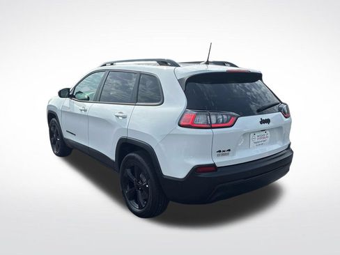 Used 2023 Jeep Cherokee Altitude Lux w/ Mopar Interior Package AWD/4WD image 6
