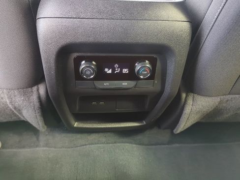 Certified 2024 Chevrolet Traverse LS w/ Midnight/Sport Edition image 27