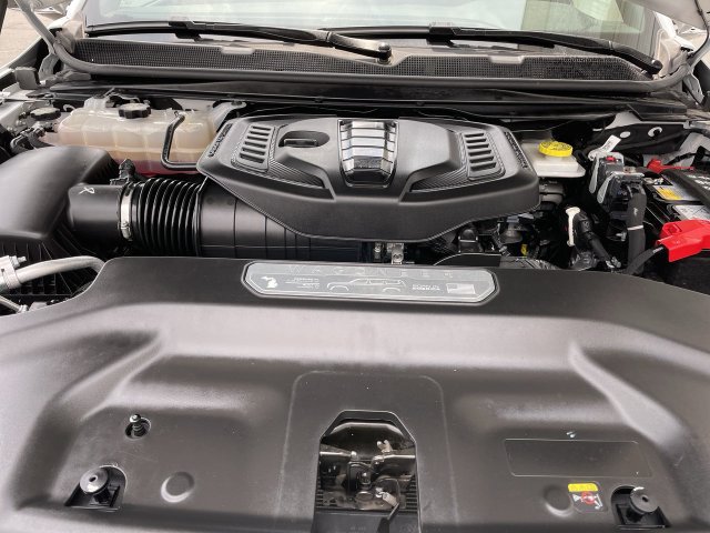 Used 2025 Jeep Wagoneer 4WD image 26
