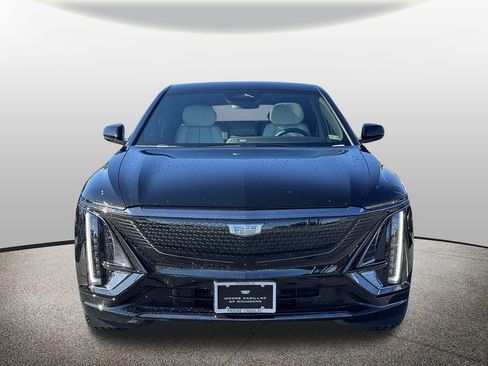 New 2025 Cadillac Lyriq Sport image 6