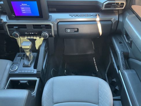 Certified 2024 Toyota Tacoma SR5 image 18