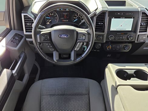 Used 2019 Ford F150 XLT w/ Equipment Group 302A Luxury AWD/4WD image 11