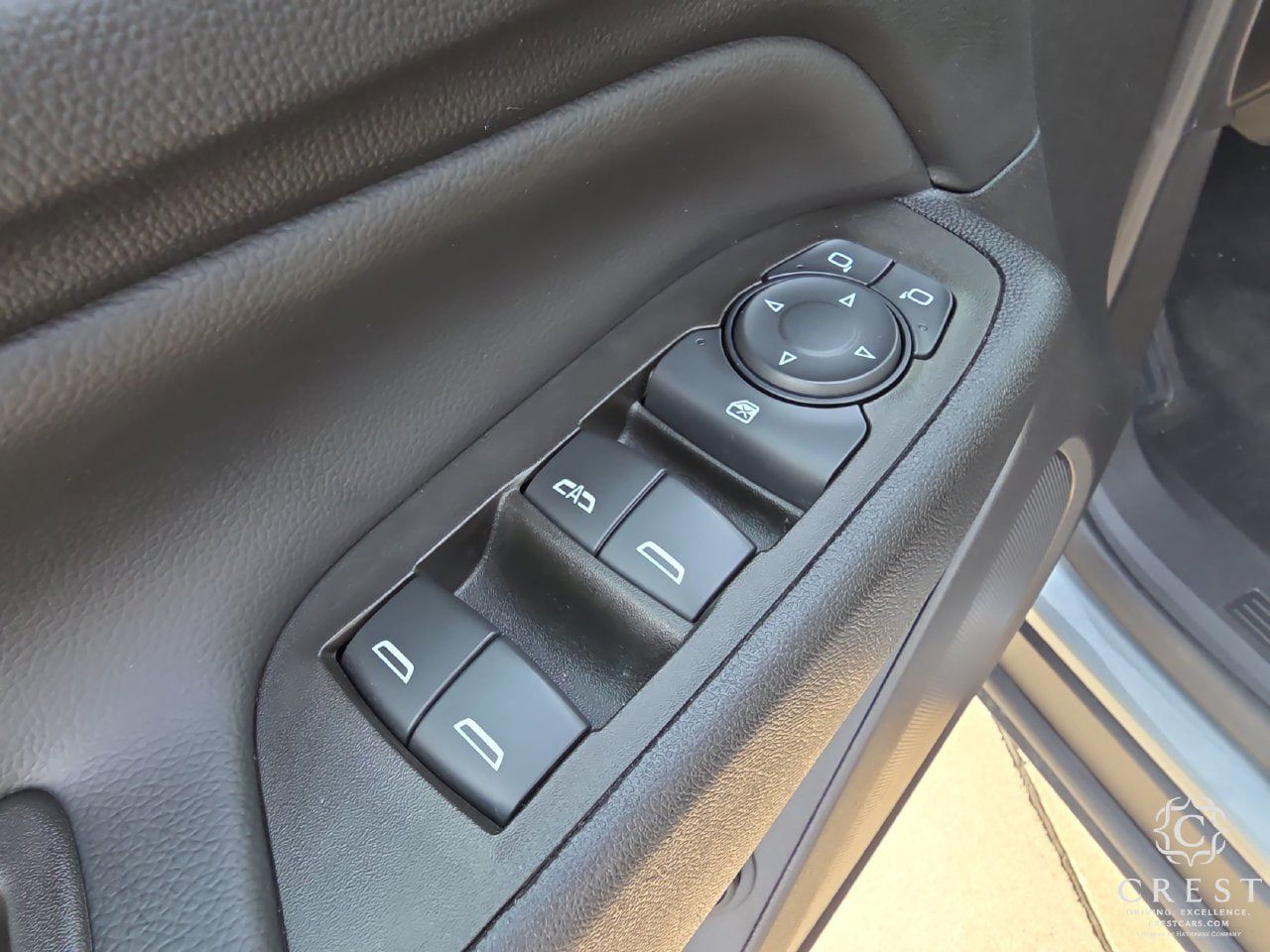 Used 2023 Chevrolet Equinox LT AWD/4WD image 8