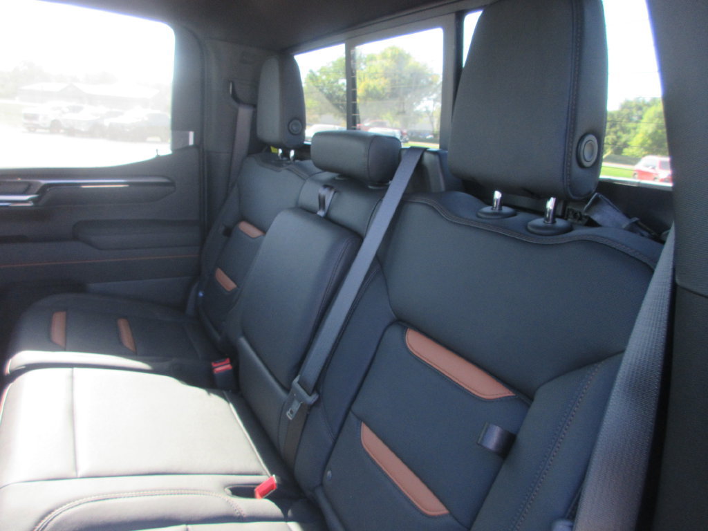 New 2026 GMC Sierra 1500 AT4 w/ AT4 Premium Package AWD/4WD image 13