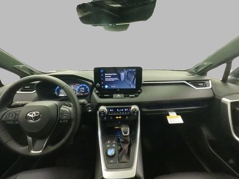 Certified 2025 Toyota RAV4 XSE w/ Weather Package AWD/4WD image 25