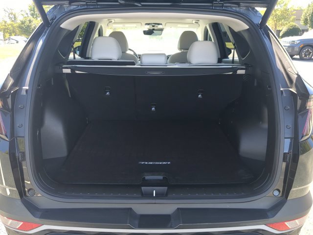 Used 2024 Hyundai Tucson SEL w/ Convenience Package AWD/4WD image 12