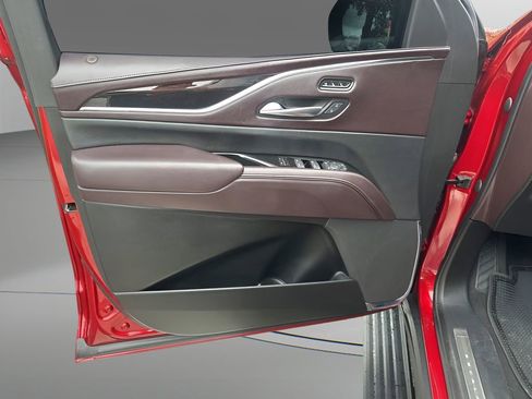 Used 2022 Cadillac Escalade Sport Platinum w/ Heavy-Duty Trailer Package image 25