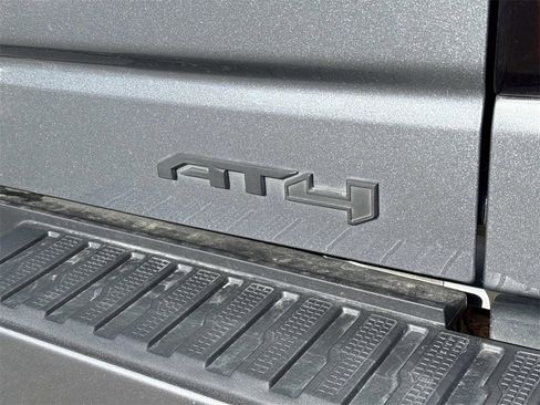 Used 2021 GMC Sierra 1500 AT4 w/ AT4 Preferred Package image 5