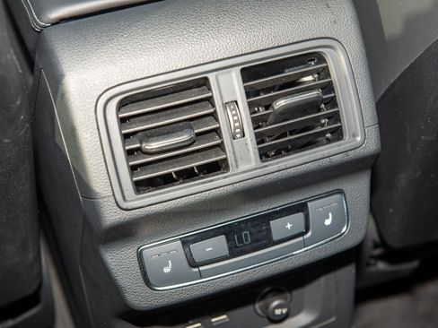 Used 2022 Audi SQ5 Prestige image 19