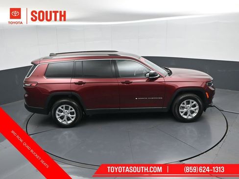Used 2023 Jeep Grand Cherokee L Limited AWD/4WD image 47