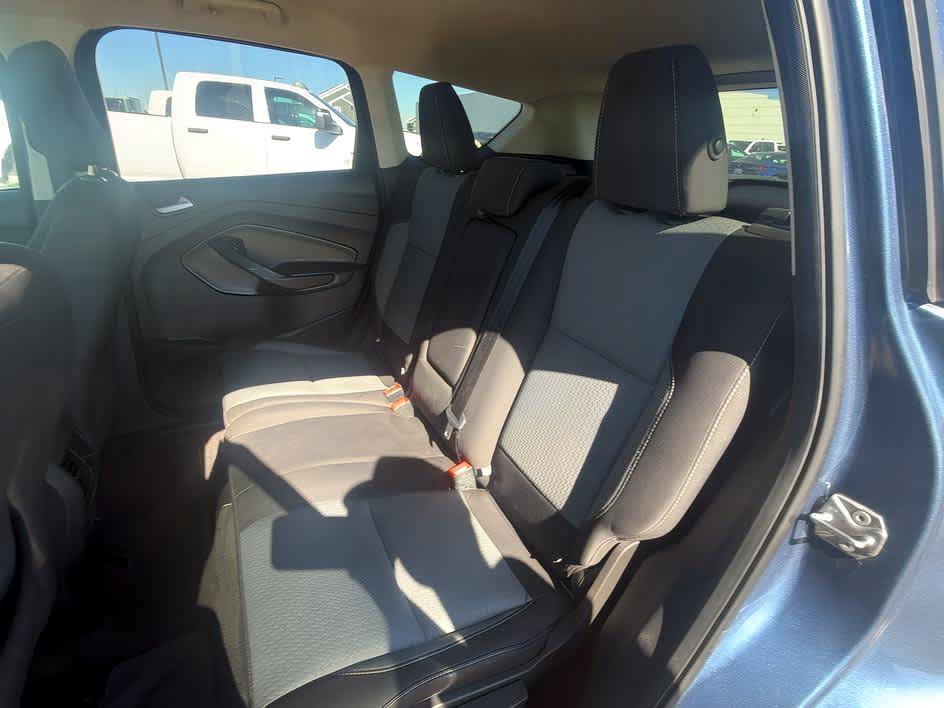 Used 2018 Ford Escape SE FWD image 21