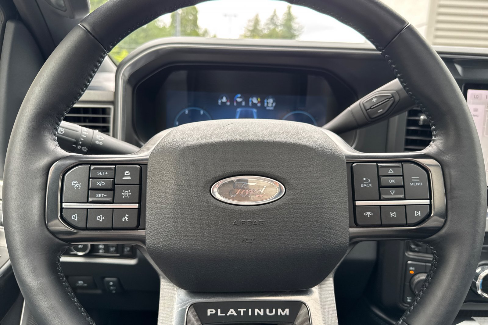 Certified 2025 Ford F350 Platinum AWD/4WD image 23