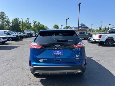 Certified 2024 Ford Edge Titanium AWD/4WD image 10
