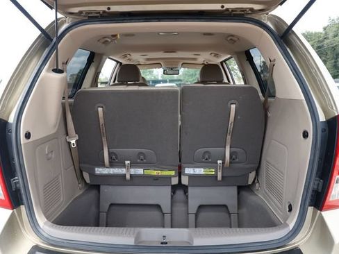 Used 2011 Kia Sedona EX w/ Luxury Pkg FWD image 29