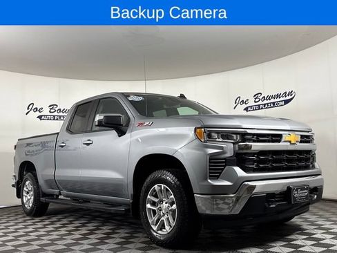 Used 2024 Chevrolet Silverado 1500 LT w/ Z71 Off-Road Package AWD/4WD image 5