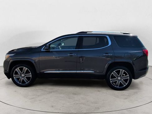 Used 2019 GMC Acadia Denali w/ Technology Package AWD/4WD image 2