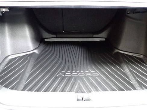 Used 2024 Honda Accord Touring image 20
