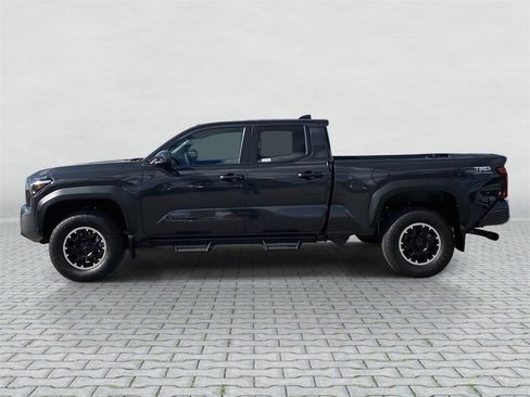 Certified 2026 Toyota Tacoma TRD Off-Road image 2