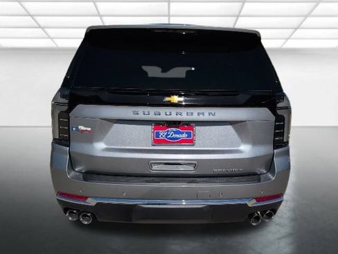 New 2026 Chevrolet Suburban Premier image 38