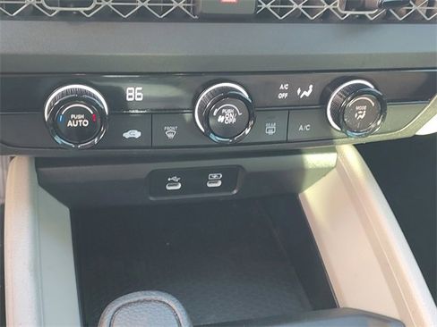 Used 2024 Honda Accord LX image 20