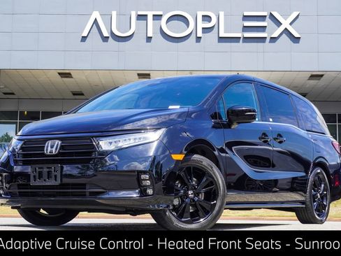 Used 2023 Honda Odyssey Sport image 1