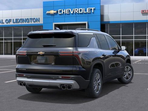 New 2026 Chevrolet Traverse LT w/ Driver Confidence Package image 4