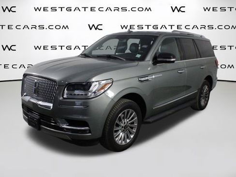 Used 2019 Lincoln Navigator Premiere image 1