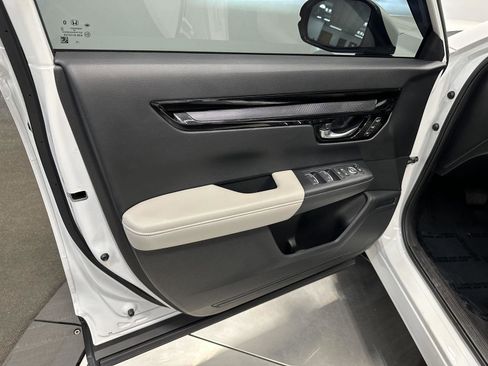 Certified 2026 Honda CR-V EX-L image 13