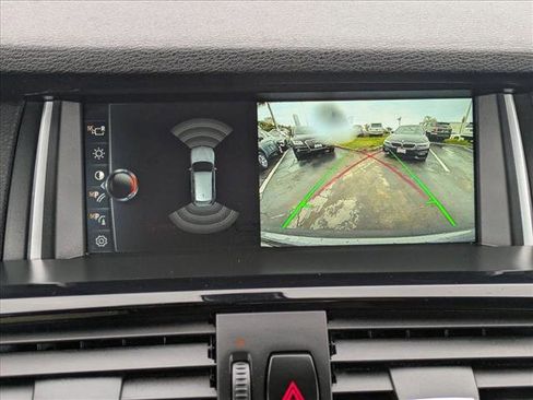 Used 2017 BMW X3 xDrive28i image 14