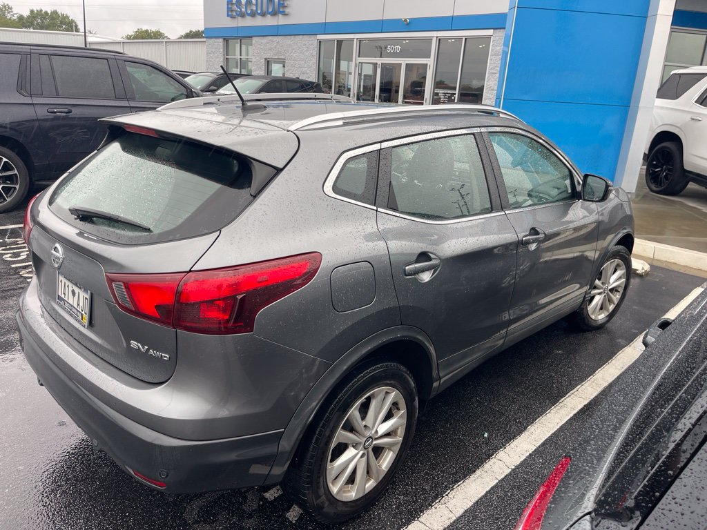 Used 2019 Nissan Rogue Sport SV w/ All-Weather Package AWD/4WD image 2