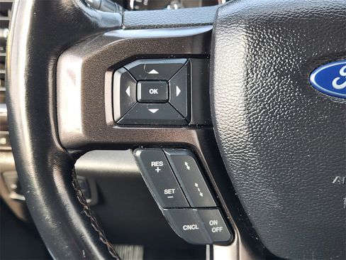 Used 2021 Ford Expedition Max Limited image 31